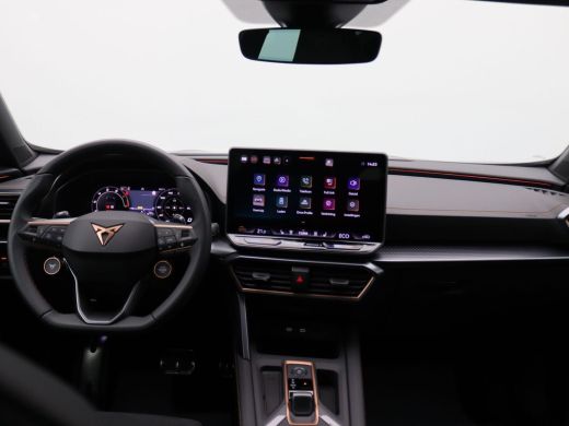 Seat Formentor 1.5 TSI e-Hybrid VZ Performance 272PK DSG matrix led, adaptive cruise, side assist, Sennheiser au... ActivLease financial lease