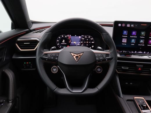 Seat Formentor 1.5 TSI e-Hybrid VZ Performance 272PK DSG matrix led, adaptive cruise, side assist, Sennheiser au... ActivLease financial lease