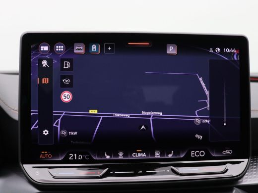 Seat Formentor 1.5 TSI e-Hybrid VZ Performance 272PK DSG matrix led, trekhaak, schuif-kanteldak, vollederen bekl... ActivLease financial lease