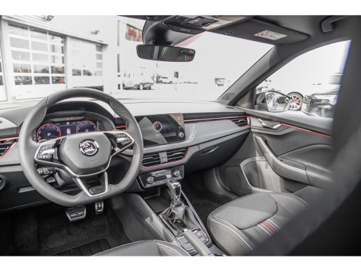 Skoda Kamiq ŠKODA Monte Carlo | Achteruitrijcamera | Cruise control met speedlimiter | Driver Activity Assist... ActivLease financial lease