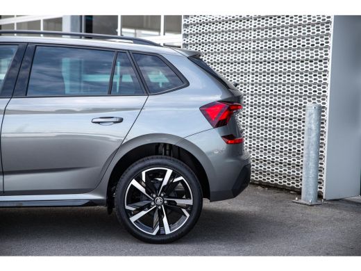 Skoda Kamiq ŠKODA Monte Carlo | Achteruitrijcamera | Cruise control met speedlimiter | Driver Activity Assist... ActivLease financial lease