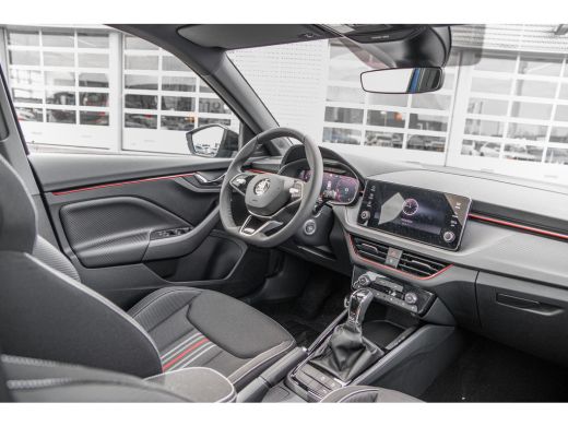 Skoda Kamiq ŠKODA Monte Carlo | Achteruitrijcamera | Cruise control met speedlimiter | Driver Activity Assist... ActivLease financial lease