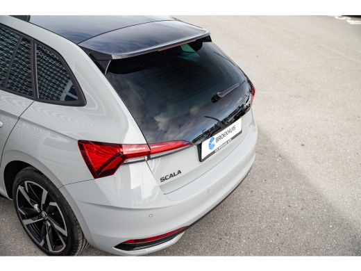 Skoda Scala ŠKODA Monte Carlo | Achteruitrijcamera | Chromen raamlijsten | Cruise control met speedlimiter ActivLease financial lease