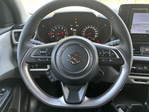 Suzuki Swift 1.2 Style Smart Hybrid ActivLease financial lease