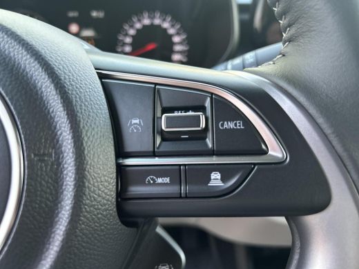 Suzuki Swift 1.2 Style Smart Hybrid ActivLease financial lease