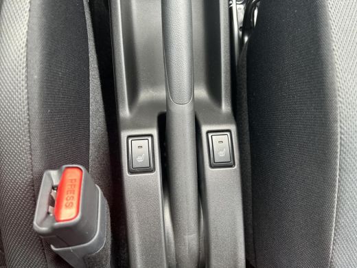 Suzuki Swift 1.2 Style Smart Hybrid ActivLease financial lease