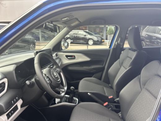 Suzuki Swift 1.2 Style Smart Hybrid ActivLease financial lease