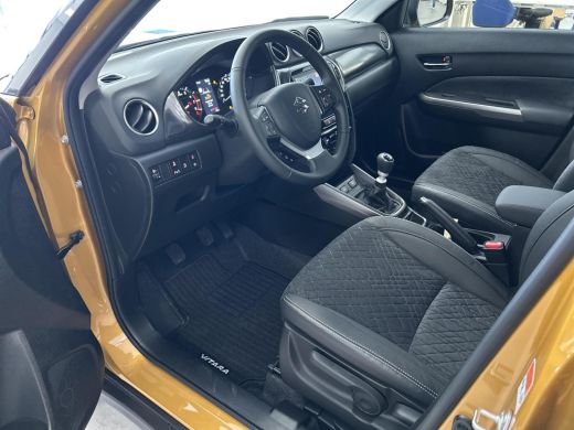 Suzuki Vitara 1.4 Boosterjet Style Smart Hybrid ActivLease financial lease