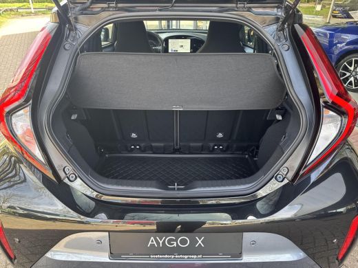 Toyota Aygo X 1.0 VVT-i S-CVT Premium | 06-10141018 Voor meer informatie ActivLease financial lease