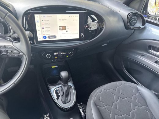 Toyota Aygo X 1.0 VVT-i S-CVT Premium | 06-10141018 Voor meer informatie ActivLease financial lease