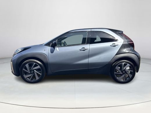 Toyota Aygo X 1.0 VVT-i S-CVT Premium | 06-10141018 Voor meer informatie ActivLease financial lease
