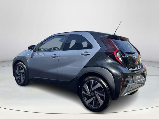 Toyota Aygo X 1.0 VVT-i S-CVT Premium | 06-10141018 Voor meer informatie ActivLease financial lease