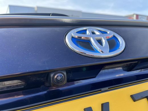 Toyota RAV4 2.5 Hybrid Bi-Tone | Facelift 2023 | Apple CarPlay/Android auto | Achteruitrijcamera | Voorruitve... ActivLease financial lease