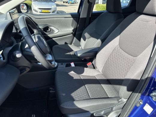 Toyota Yaris 1.5 Hybrid Comfort (Navigatie - Parkeercamera) ActivLease financial lease