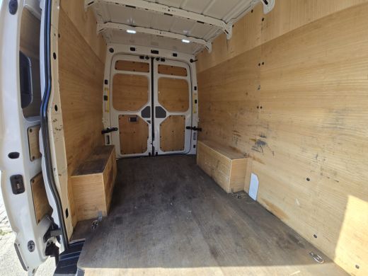 Volkswagen Crafter 35 2.0 TDI L3 H3 Highline - 140 Pk - Euro 6 - Airco - Cruise Control ActivLease financial lease