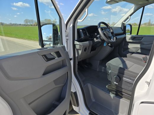 Volkswagen Crafter 35 2.0 TDI L3 H3 Highline - 140 Pk - Euro 6 - Airco - Cruise Control ActivLease financial lease