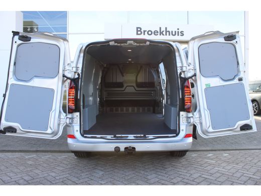 Volkswagen E-Transporter 64 kWh 218 PK | BPM VRIJ | Style Intro | L2 | Trekhaak | Sidebars | PDC | Camera | Navi | ACC | A... ActivLease financial lease