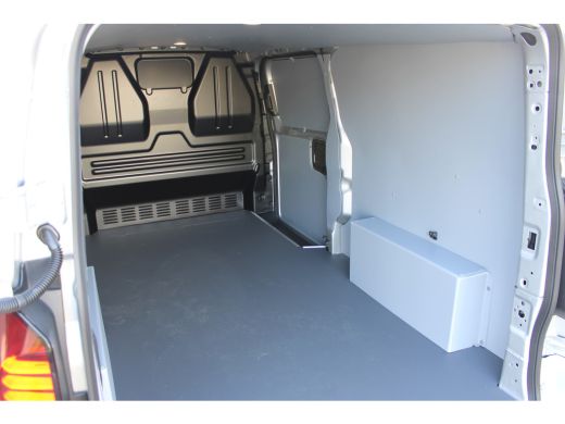 Volkswagen E-Transporter 64 kWh 218 PK | BPM VRIJ | Style Intro | L2 | Trekhaak | Sidebars | PDC | Camera | Navi | ACC | A... ActivLease financial lease