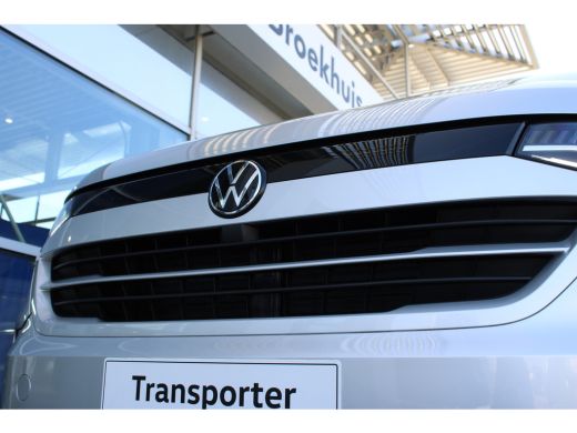Volkswagen E-Transporter 64 kWh 218 PK | BPM VRIJ | Style Intro | L2 | Trekhaak | Sidebars | PDC | Camera | Navi | ACC | A... ActivLease financial lease