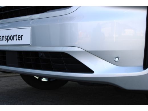 Volkswagen E-Transporter 64 kWh 218 PK | BPM VRIJ | Style Intro | L2 | Trekhaak | Sidebars | PDC | Camera | Navi | ACC | A... ActivLease financial lease