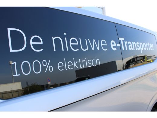 Volkswagen E-Transporter 64 kWh 218 PK | BPM VRIJ | Style Intro | L2 | Trekhaak | Sidebars | PDC | Camera | Navi | ACC | A... ActivLease financial lease