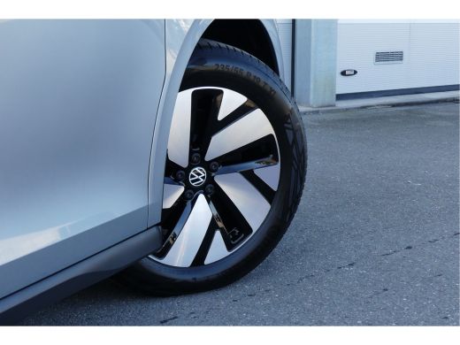 Volkswagen ID. Buzz Cargo Bulli | 286pk| App connect | LED Matrix | Trekhaak | Stoelverwarming | ActivLease financial lease