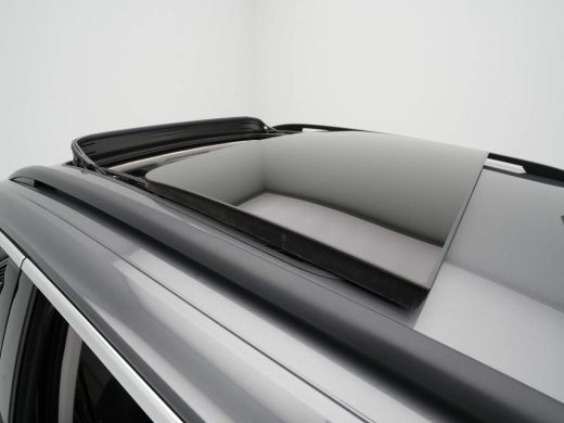Volkswagen T-Roc 1.5 TSI 150pk Style Panorama Trekhaak Virtual Cockpit Led 343 ActivLease financial lease