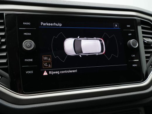 Volkswagen T-Roc 1.5 TSI 150pk Style Panorama Trekhaak Virtual Cockpit Led 343 ActivLease financial lease