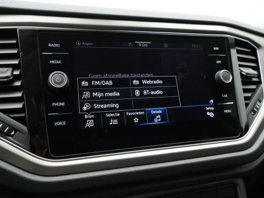 Volkswagen T-Roc 1.5 TSI 150pk Style Panorama Trekhaak Virtual Cockpit Led 343 ActivLease financial lease