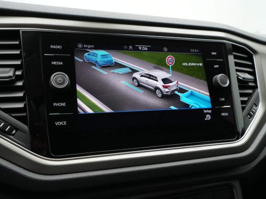 Volkswagen T-Roc 1.5 TSI 150pk Style Panorama Trekhaak Virtual Cockpit Led 343 ActivLease financial lease