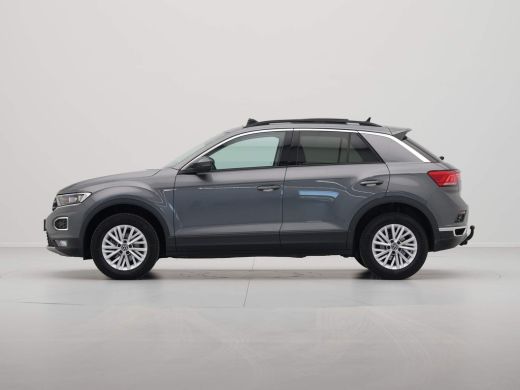 Volkswagen T-Roc 1.5 TSI 150pk Style Panorama Trekhaak Virtual Cockpit Led 343 ActivLease financial lease