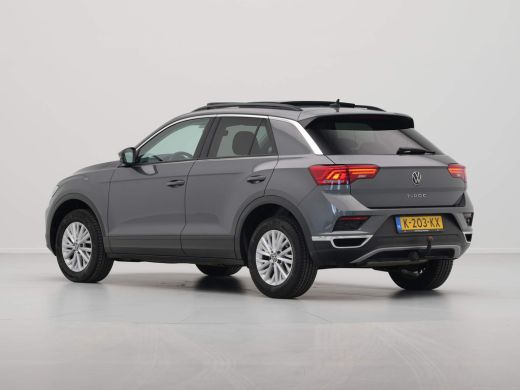 Volkswagen T-Roc 1.5 TSI 150pk Style Panorama Trekhaak Virtual Cockpit Led 343 ActivLease financial lease