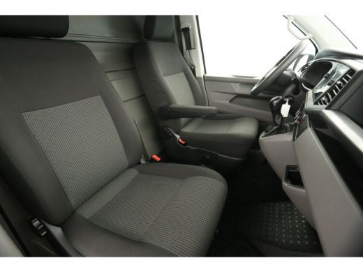 Volkswagen Transporter 2.0 TDI L1H1 150PK DSG Automaat Airco Camera Cruise Carplay Navigatie PDC Elektrpakket ActivLease financial lease