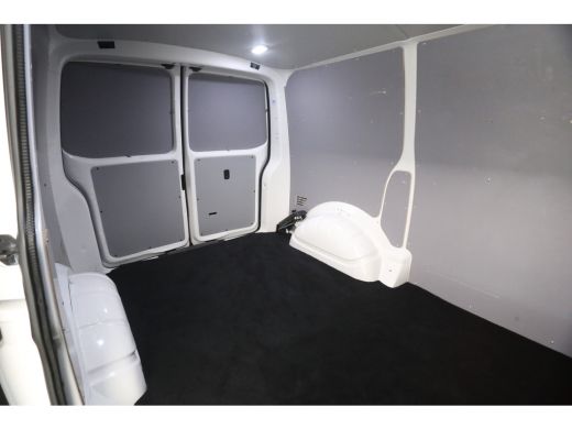 Volkswagen Transporter 2.0 TDI L1H1 150PK DSG Automaat Airco Camera Cruise Carplay Navigatie PDC Elektrpakket ActivLease financial lease