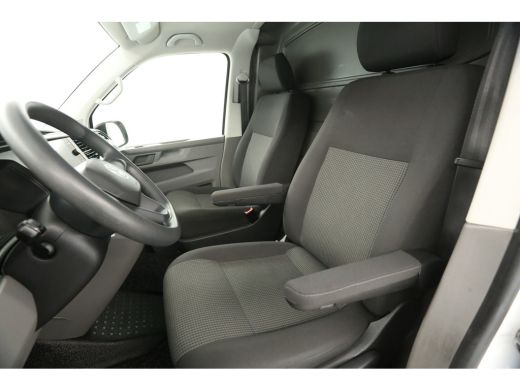 Volkswagen Transporter 2.0 TDI L1H1 150PK DSG Automaat Airco Camera Cruise Carplay Navigatie PDC Elektrpakket ActivLease financial lease