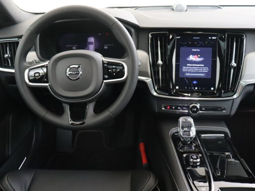 Volvo  V90 Volvo T6 AWD Ultimate Dark | Luchtvering | Bowers & Wilkins | 360° Camera | Gelamineerd glas | Tr... ActivLease financial lease