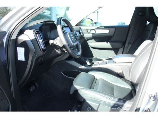 Volvo  XC40 T5 AWD Intro Edition | Adaptive Cruise | Lighting-Pack | Standkachel | Harman/Kardon | Trekhaak ActivLease financial lease