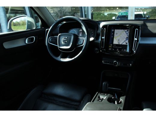 Volvo  XC40 T5 AWD Intro Edition | Adaptive Cruise | Lighting-Pack | Standkachel | Harman/Kardon | Trekhaak ActivLease financial lease