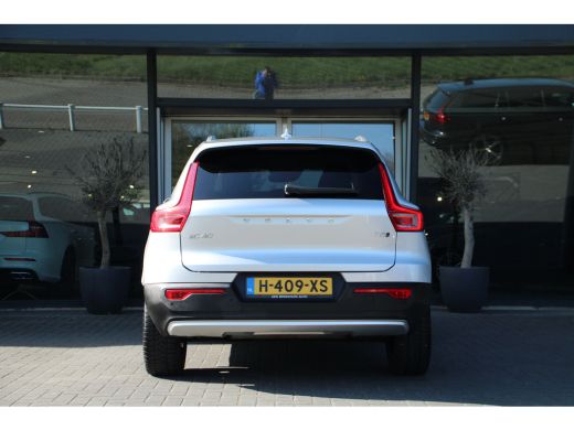 Volvo  XC40 T5 AWD Intro Edition | Adaptive Cruise | Lighting-Pack | Standkachel | Harman/Kardon | Trekhaak ActivLease financial lease