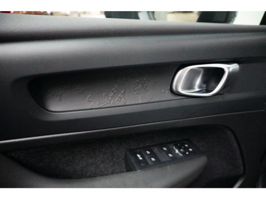Volvo  XC40 Volvo Recharge Core 70 kWh | Climate Pack | Getint Glas | Camera | 19-Inch | Climate Pack | Getin... ActivLease financial lease