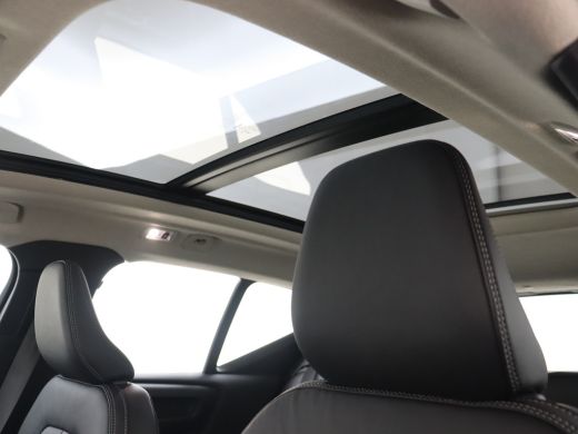 Volvo  XC40 T5 Ultimate Dark | Adaptive Cruise | Panoramadak | 360 Camera | Harman/Kardon | Lighting-Pack | V... ActivLease financial lease