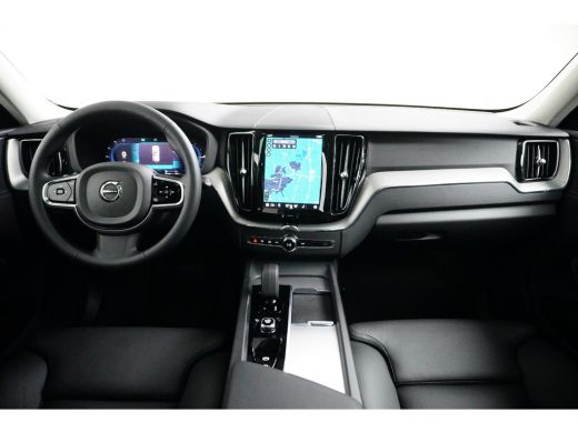 Volvo  XC60 T6350PK AWD Plus | Panoramadak | Trekhaak | 21'' | Memory Seats | Stoel&Stuur verw. | BLIS ActivLease financial lease