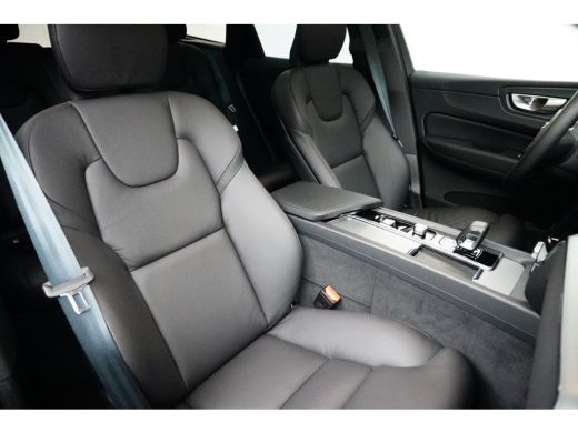 Volvo  XC60 T6350PK AWD Plus | Panoramadak | Trekhaak | 21'' | Memory Seats | Stoel&Stuur verw. | BLIS ActivLease financial lease