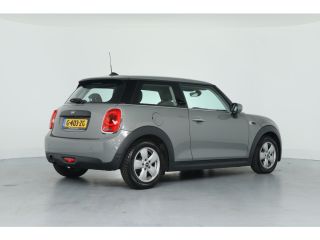 Mini Mini 1.5 One First | Dealer Onderhouden! | Airco | Parkeersensoren | Lichtmetalen Velgen | Bluetooth |...