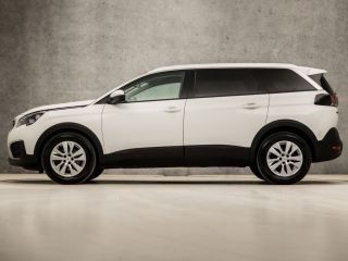 Peugeot 5008 1.2 PureTech Sport 7 Persoons (APPLE CARPLAY, GROOT NAVI, GETINT GLAS, DAB+, SPORTSTOELEN, PARKEE...