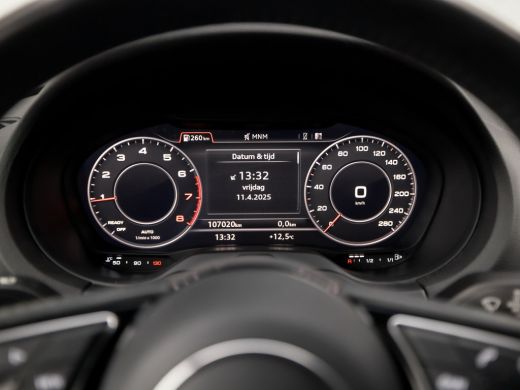 Audi A3 Limousine 30 TFSI Sport (DIGITAL COCKPIT, GROOT NAVI, CLIMATE, GETINT GLAS, LED KOPLAMPEN, SPORTS... ActivLease financial lease