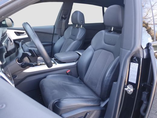 Audi Q8 Audi 60 TFSI e quattro Pro Line S Competition | Pano | 360 graden camera | ActivLease financial lease