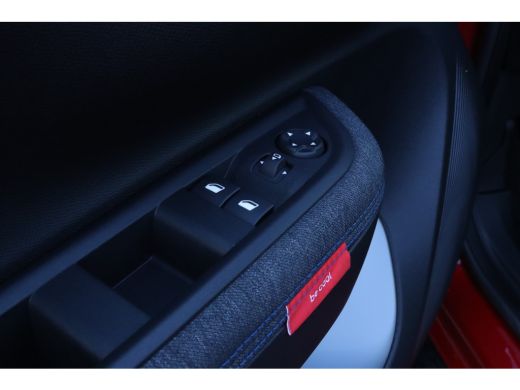 Citroën C3 1.2 Turbo 100pk Plus | Carplay | Airco | Cruise Control | Sensoren achter ActivLease financial lease