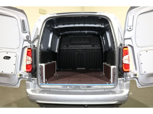 Fiat E-Doblò 136 L2 50 kWh ActivLease financial lease