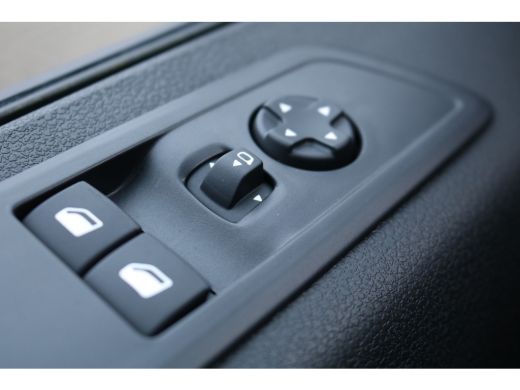Fiat E-Scudo L3 H1 75 kWh Airco Navigatie 2x Schuifdeur ActivLease financial lease